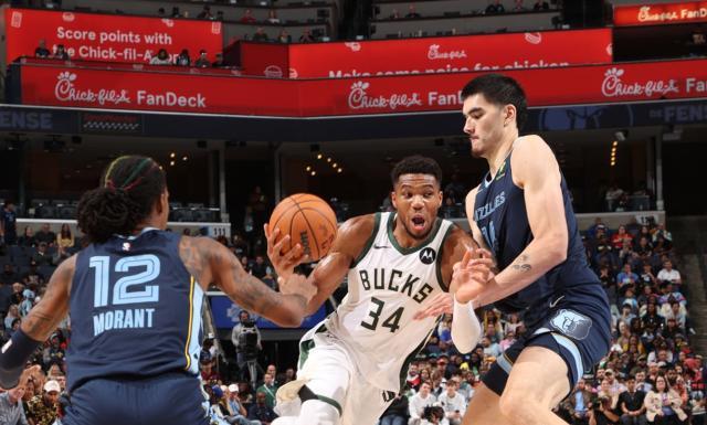 博鱼体育官方网站-1胜4负创14年最差开局！雄鹿掉出争冠军团？