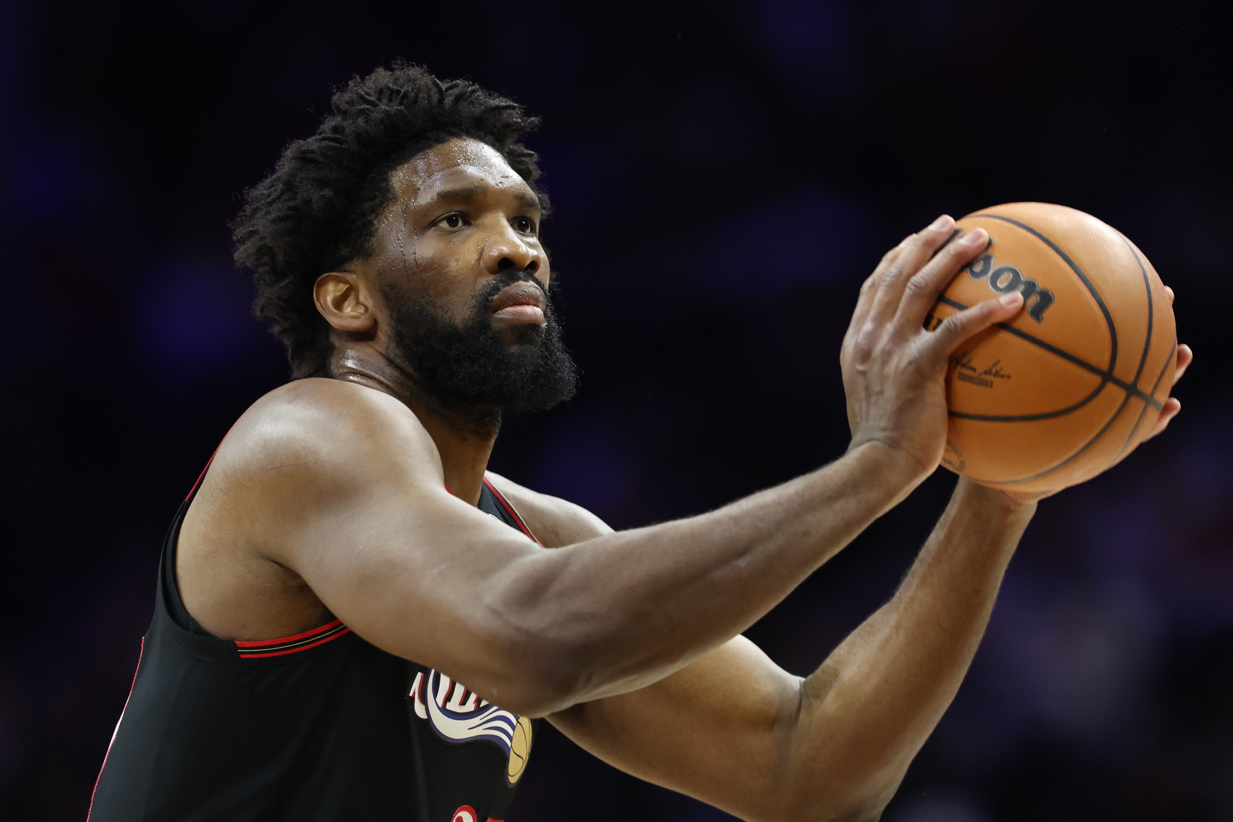 博鱼体育官方网站-明天76人迎战马刺 恩比德因右侧腹斜肌拉伤缺席比赛