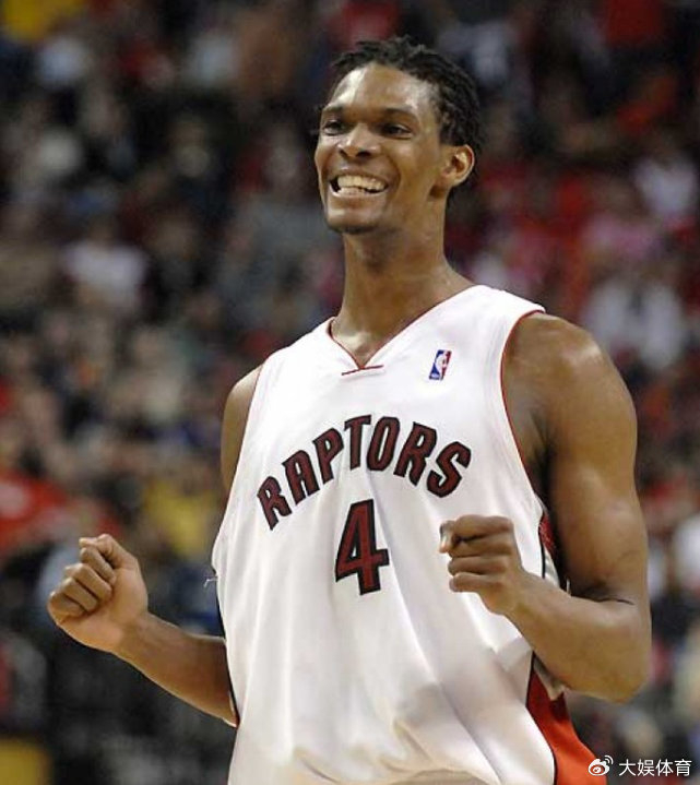 博鱼体育APP-波什真的是可惜了，巅峰期因病选择退役，否则还能在战5年|血栓|热火|篮球|NBA|雷·阿伦_新浪新闻