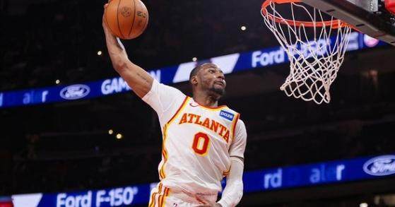 库明加转会连爆三场 老鹰球迷主场高喊：谢谢勇士！